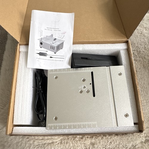 Mini table saw - table,