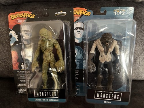Pair universal monsters - universal,