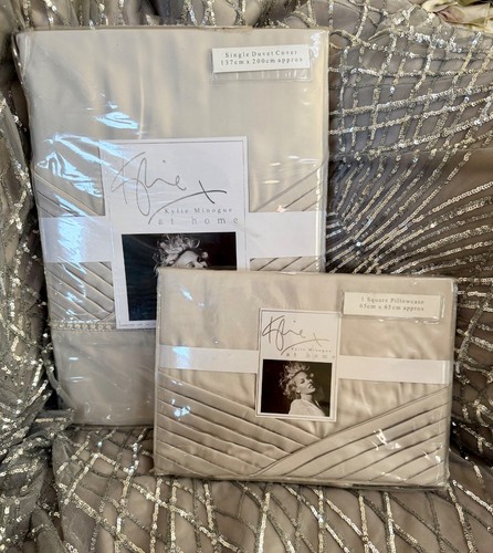 Brand new stunning kylie - brand,
