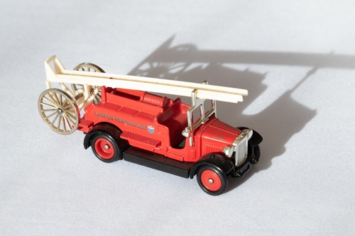 Lledo days gone diecast 76 - gone, 1:76
