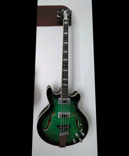 Chowny emerald green - chowny, bass