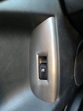 HYUNDAI COUPE  2002-2009 ELECTRIC WINDOW SWITCH (FRONT PASSENGER SIDE)