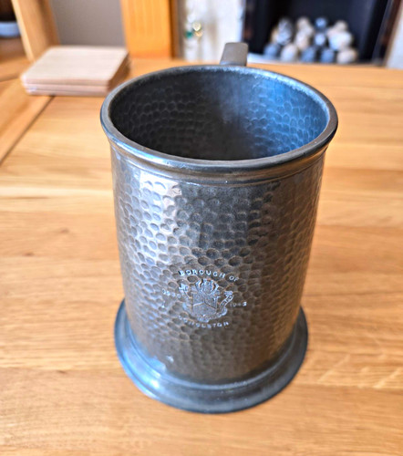 Hammered pewter beer tankard - hammered,