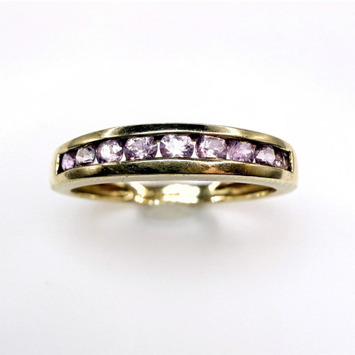 9ct gold pink sapphire - gold, channel