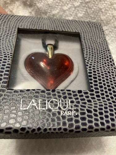 Never worn boxed lalique - boxed, red