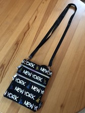 Robin Ruth Crossbody Bag -