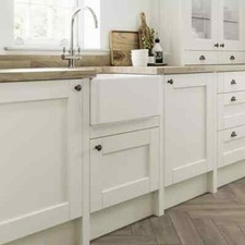 Howdens  Discontinued  Fairford Antique White Kitchen Range