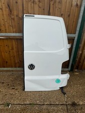 19-24 TRANSPORTER T6.1 REAR