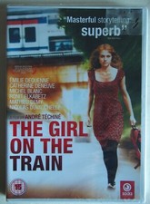 THE GIRL ON THE TRAIN / La