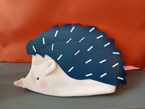 Joules hedgehog make bag - up,