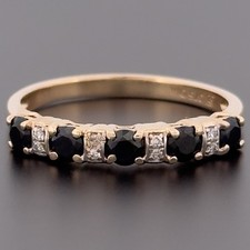 9ct Yellow Gold Sapphire &