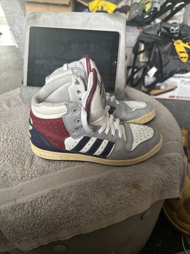 Adidas decade top retro - top,