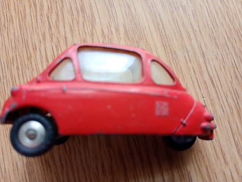 Corgi toys three wheel - toys, bubble