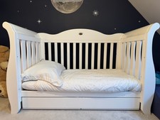 Boori Royale Sleigh   Bed &