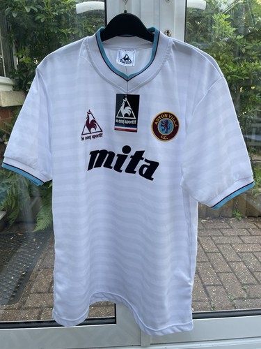 Aston villa 1984 - villa, retro