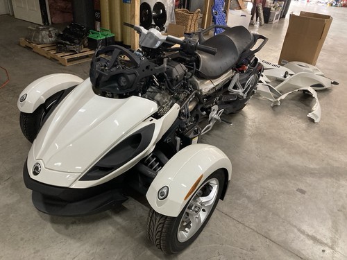 2012 can spyder roadster - can-am,