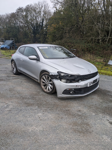 Breaking 2010 scirocco - vw, mk3