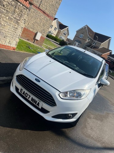 Ford fiesta zetec - 1.25,