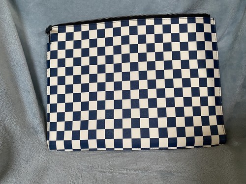 Marc jacobs laptop - marc, by