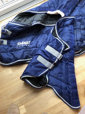 Shires Tempest Original 200 Stable Rug and  detachable Neck Set  Navy 5ft 9 used