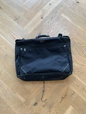 Equator Suit/Garment carrier