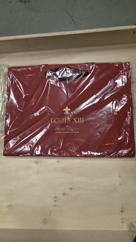 Empty remy martin - martin, louis