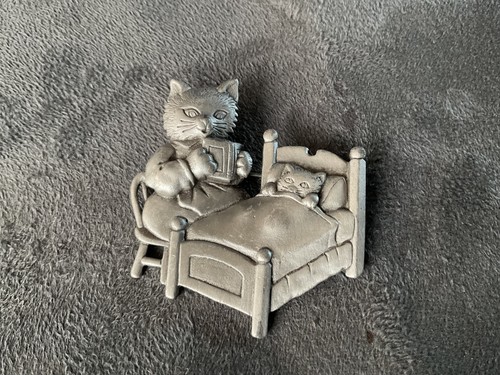 Jonette cat pewter brooch - ,
