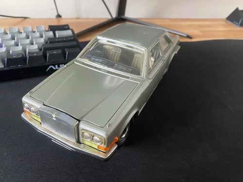 Burago rolls royce - 9.5”,