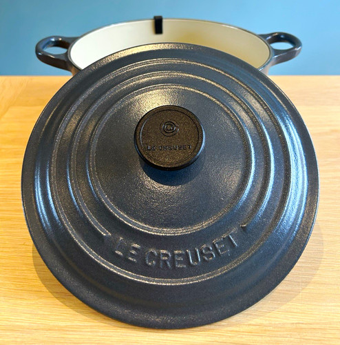 Creuset cast iron round - le,