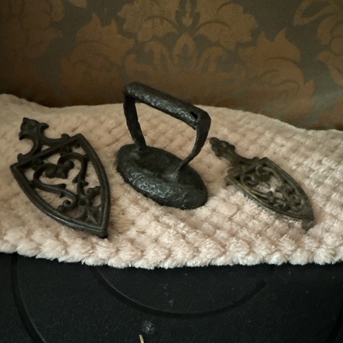 Vintage tiny flat iron - , (toy??)