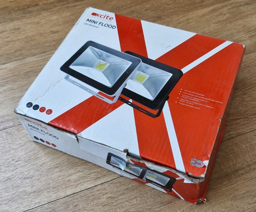 Xcite led flood light 180mm - xcite,