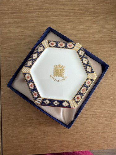 Royal crown derby house - crown, of