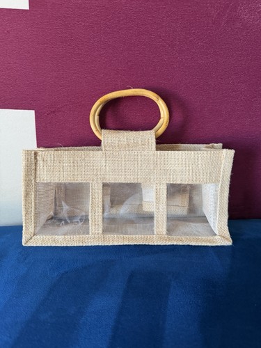 Window hessian jute gift bag - 3,