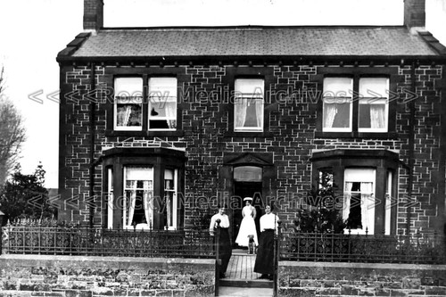 Azd alphington house - alphington,