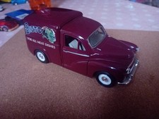 Saico Morris Minor Van Bisto