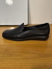 TLC Women Black Leather Shoes UK Size 5. New