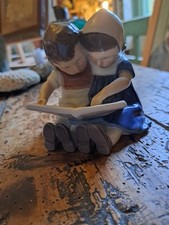 SUPERB 1ST QUALITY ROYAL COPENHAGEN PORCELAIN 'CHILDREN READING' #402