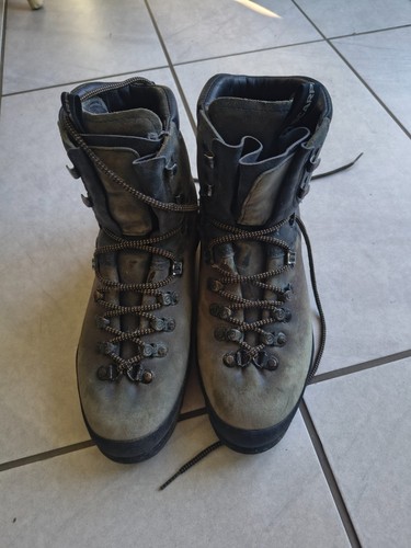 Scarpa mountain boots size - , 43
