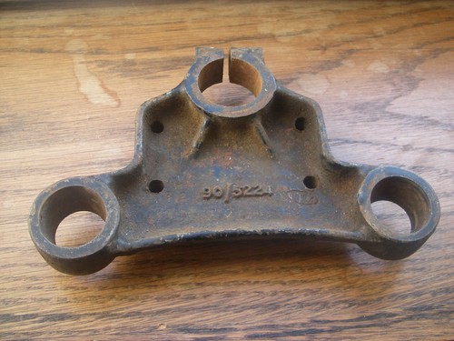 Bsa bantam top fork - top, yokes