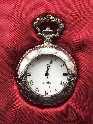 Vtg style silver - vtg, silver-tone
