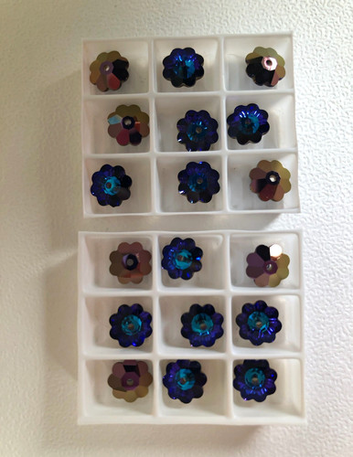 Swarovski 3700 flower crystal - 3700,