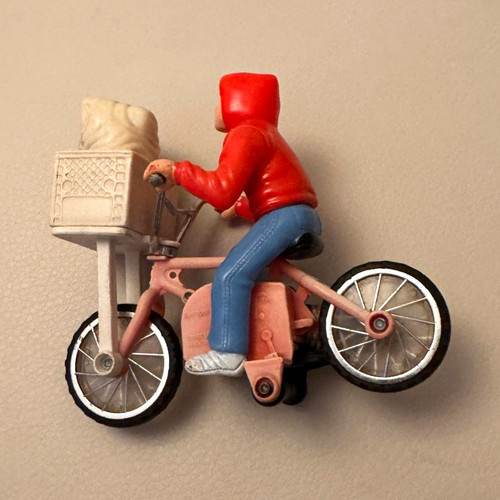 Kuwahara boy figurine pink - kuwahara,