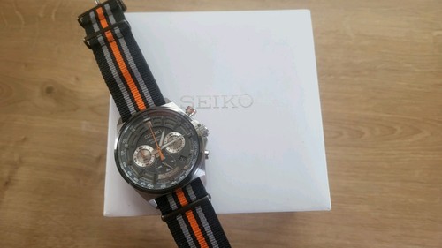 Seiko ssb403p1 chronograph - seiko,