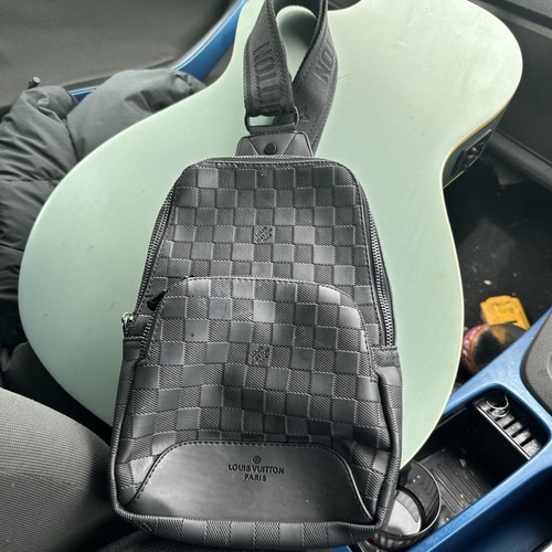 Louis vuitton avenue - sling, bag