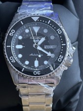 Seiko 5 Sports SKX Midi 38mm