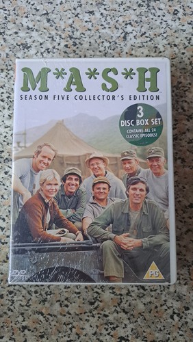 Mash 1976 season - 1976:,