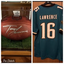 Trevor Lawrence Jersey  Jacksonville Jaguars Mens (L) New 25/26  & SIGNED BALL 