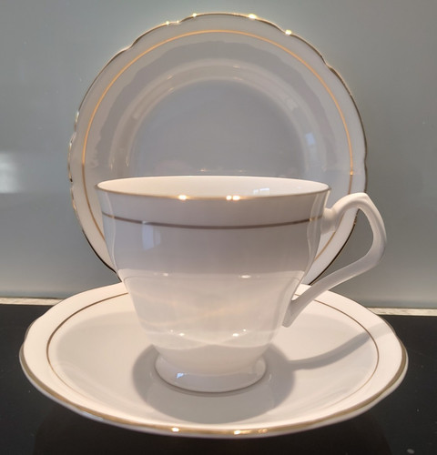 Vintage royal windsor fine - royal,