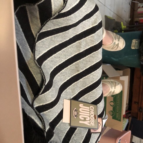 Juicy couture scarf set hat - juicy,