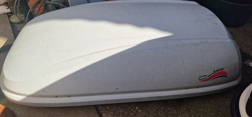 Roof box - roof,